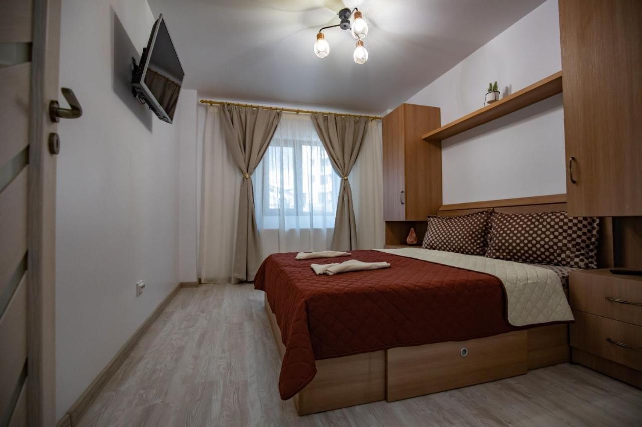 Apartament Natalia Tîrgu Ocna Exteriér fotografie